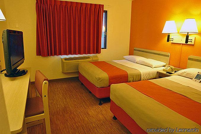 Motel 6-Glenview, Il - Chicago North Екстериор снимка