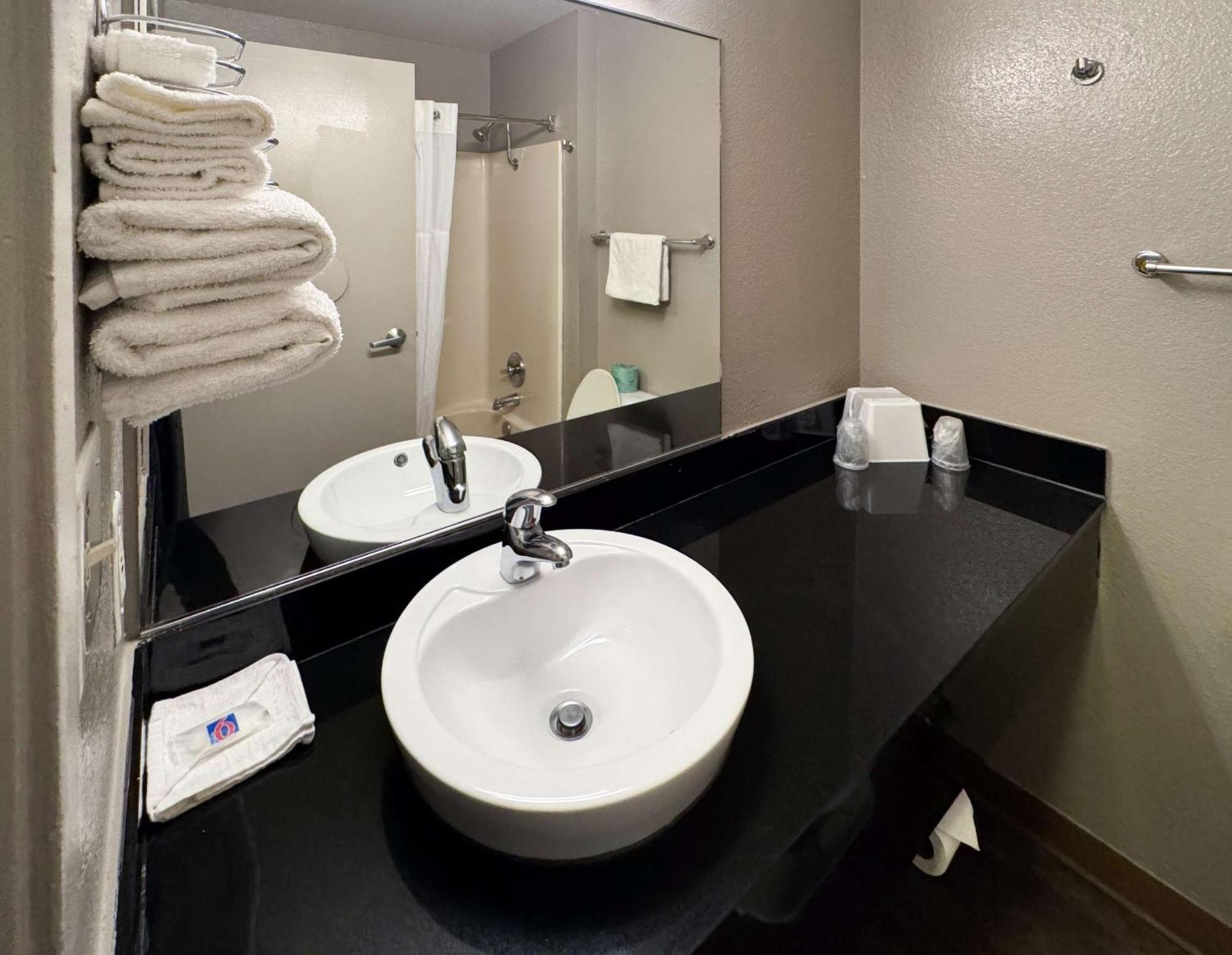 Motel 6-Glenview, Il - Chicago North Екстериор снимка