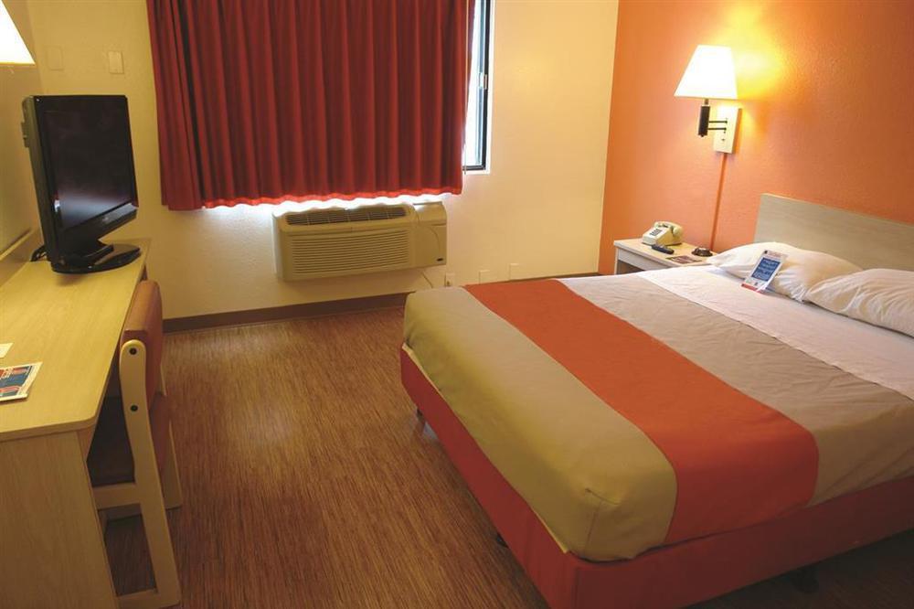 Motel 6-Glenview, Il - Chicago North Стая снимка